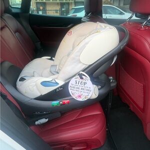 Cybex Cloud Infant Car Seat - Cream/Gray